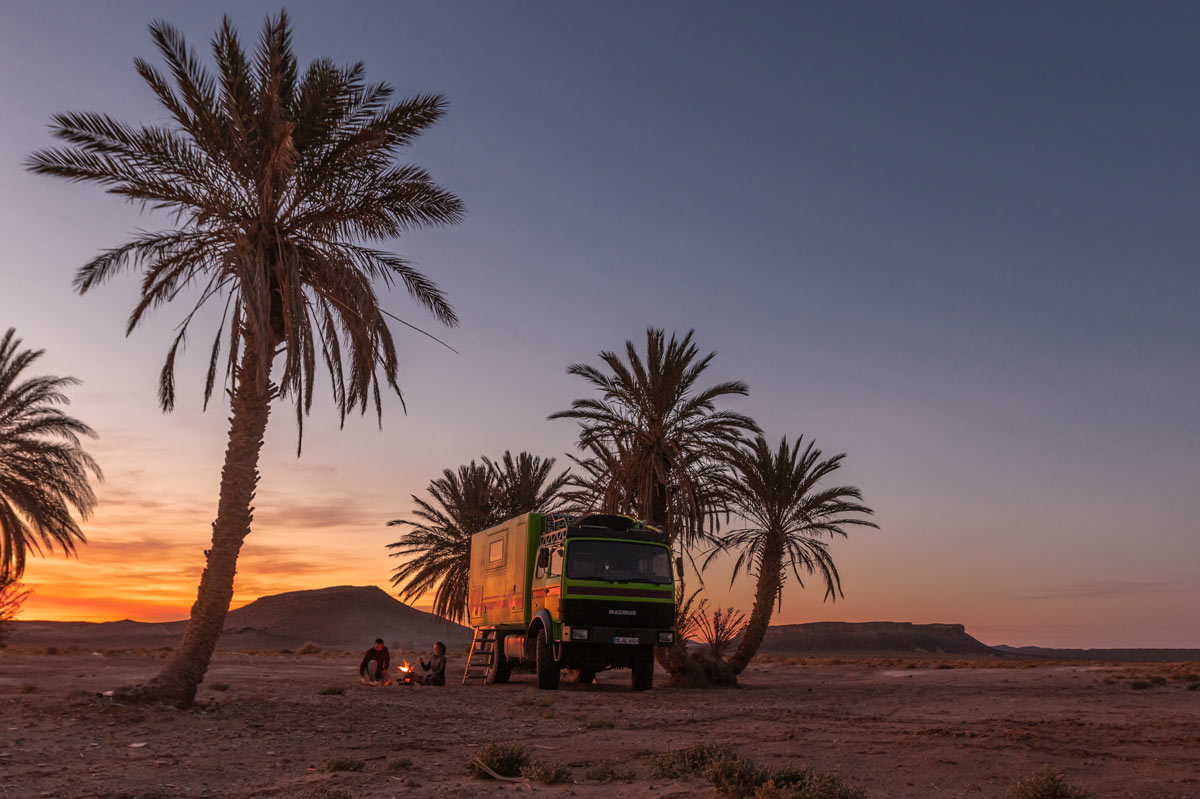 Allrad Wohnmobil in Palmenhain Marokko