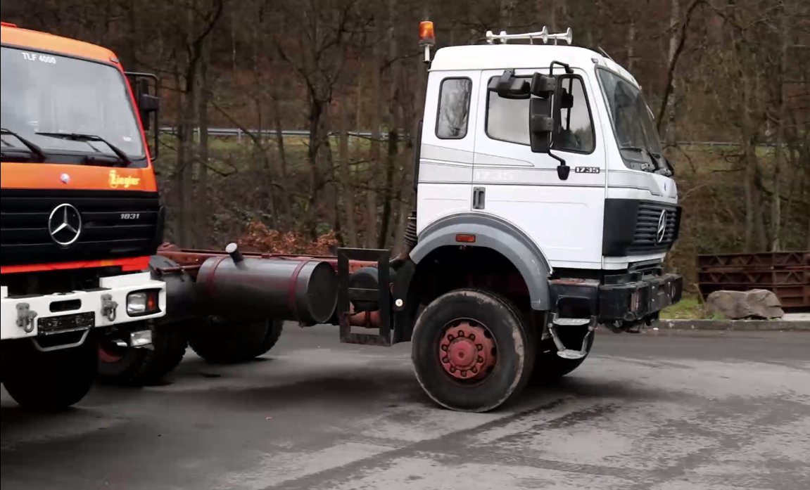 Mercedes SK - der 1735 in der Seitenansicht