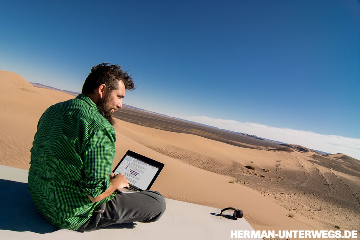 Strom im Wohnmobil fuer die Arbeit